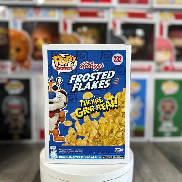 Tony the Tiger Funko Pop - Picture 3 of 6